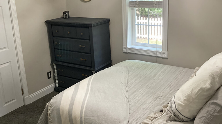 A bedroom at Crow's Nest Cabin. A bedroom at Crow's Nest Cabin.